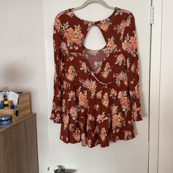 Floral Blouse - Picture 2 of 2